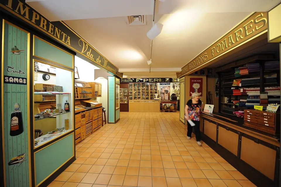 Interior del Museo Escolar de Puçol