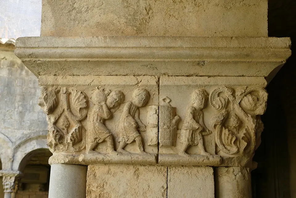 Detalle del claustro de la catedral de Girona